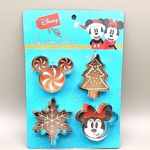 Disney Holiday 4 Piece Cookie Cutter Set, NWOT